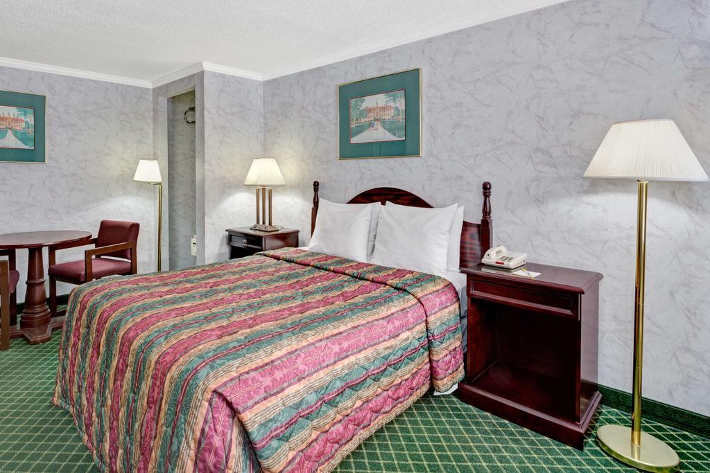 Days Inn Williamsburg Colonial Area Extérieur photo