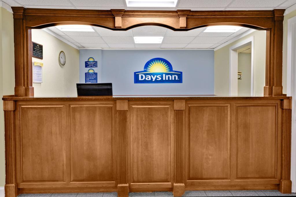 Days Inn Williamsburg Colonial Area Extérieur photo